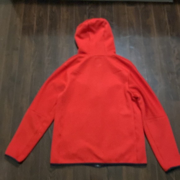 Nike Tech Fleece Red - Picture 2 of 2